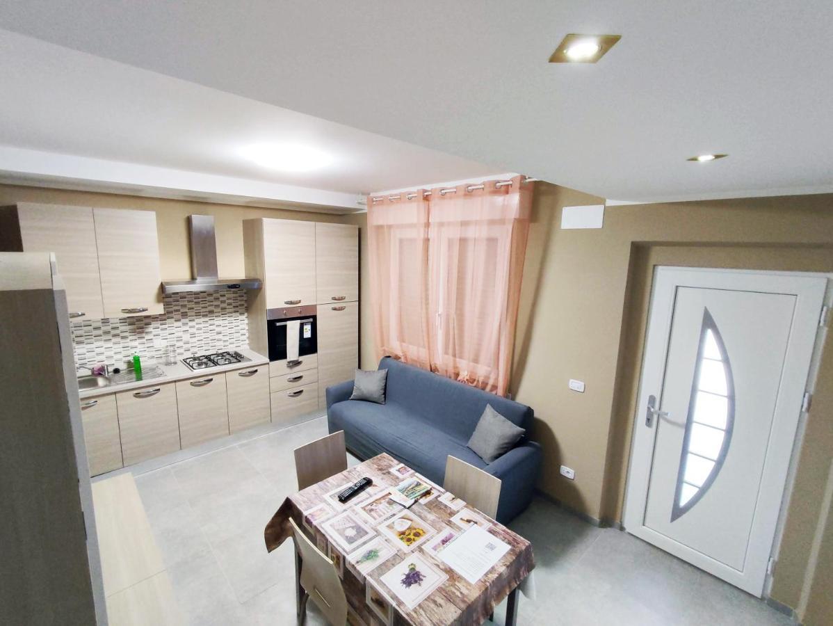 Villa Paoletti, Appartamento Confortevole Nel Cuore Di Gradara Buitenkant foto